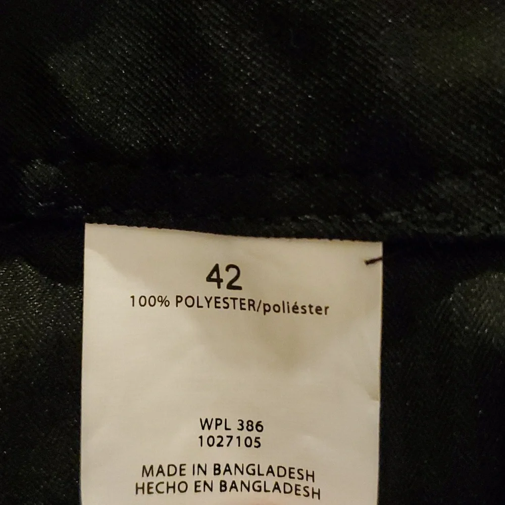 Cool 18 Pro Men's Black Golf Shorts - Size 42